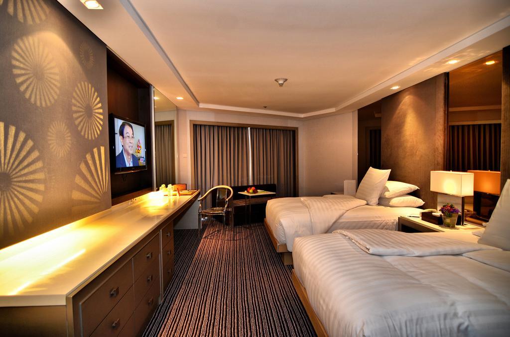 Midas Hotel&Casino - Multiple Use Hotel Pasay Exterior foto